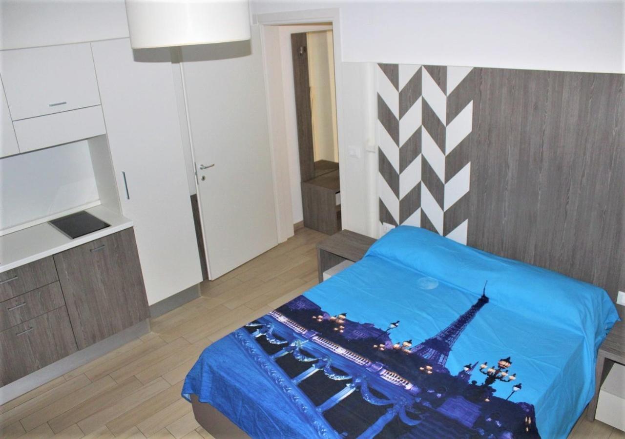 Ferienwohnung Monolocale Eddy By Salentolimit Torre Lapillo Exterior foto